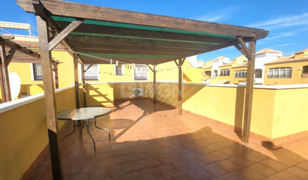 Resale - Townhouse - Los Montesinos - Los Montesinos - Urb. La Herrada