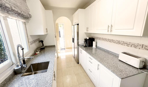 Reventa - Villa - Lo Santiago - Inland