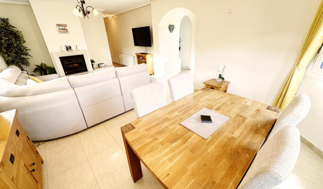 Reventa - Villa - Lo Santiago - Inland