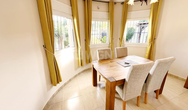 Reventa - Villa - Lo Santiago - Inland