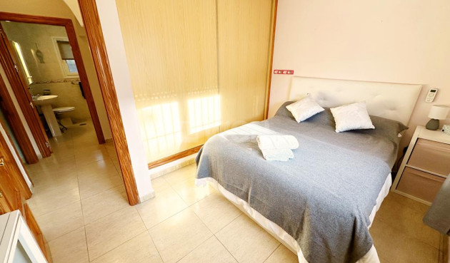 Reventa - Villa - Lo Santiago - Inland