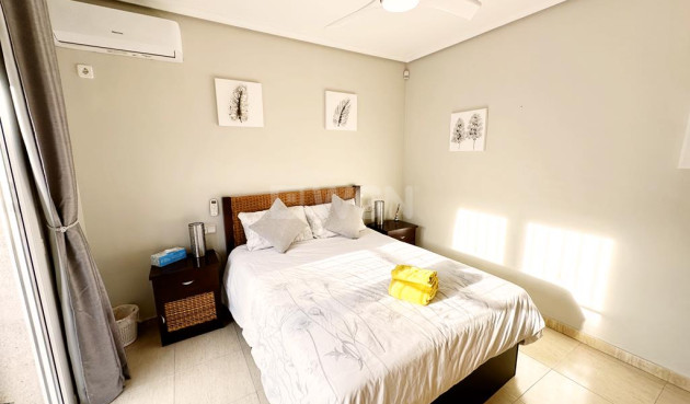 Reventa - Villa - Lo Santiago - Inland