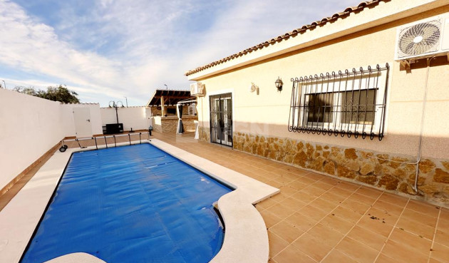 Reventa - Villa - Lo Santiago - Inland