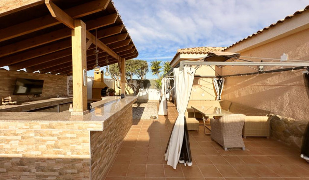 Reventa - Villa - Lo Santiago - Inland