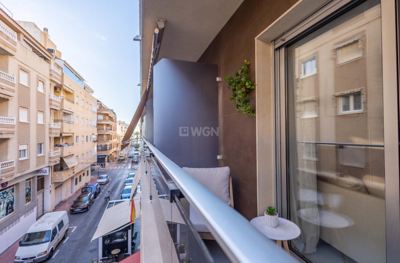 Resale - Apartment / flat - Torrevieja - Centro