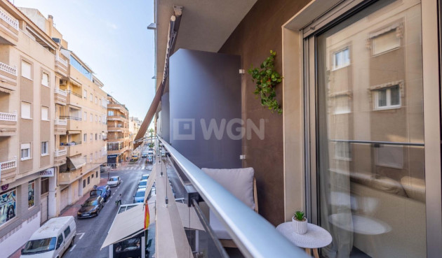 Resale - Apartment / flat - Torrevieja - Centro