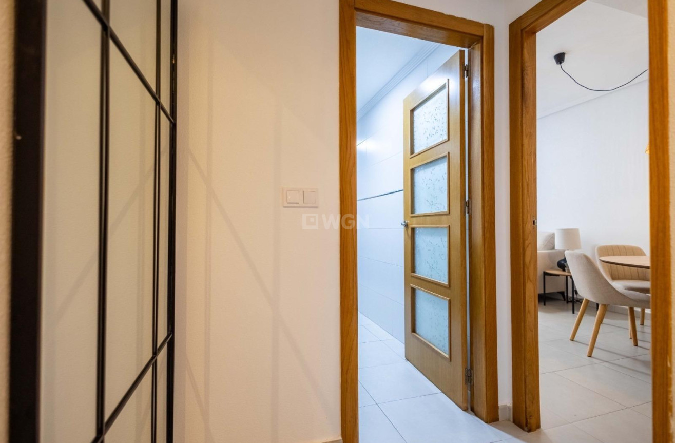 Resale - Apartment / flat - Torrevieja - Centro