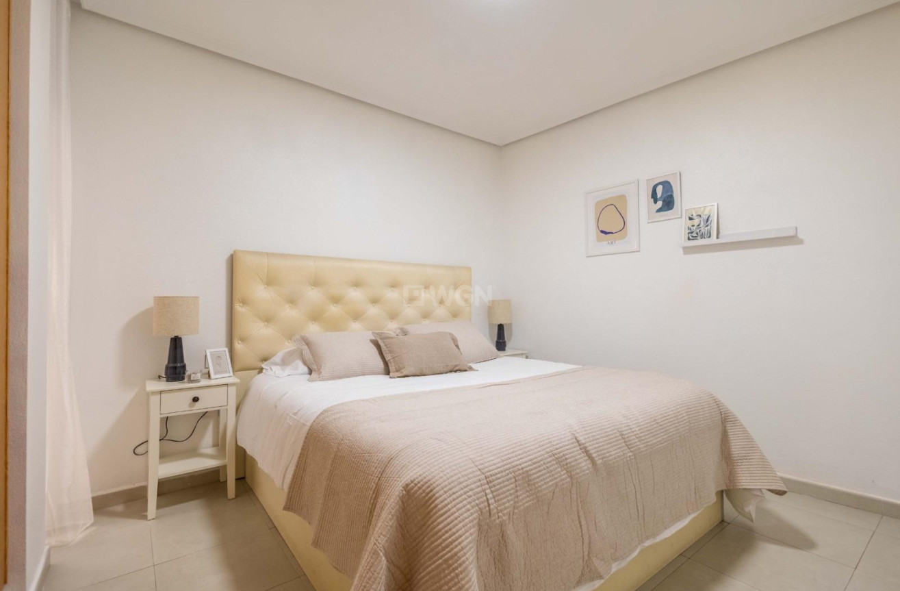 Resale - Apartment / flat - Torrevieja - Centro