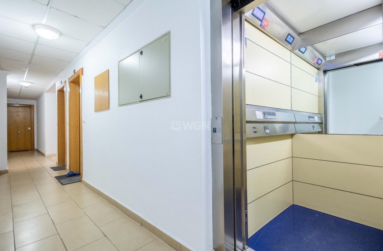 Resale - Apartment / flat - Torrevieja - Centro