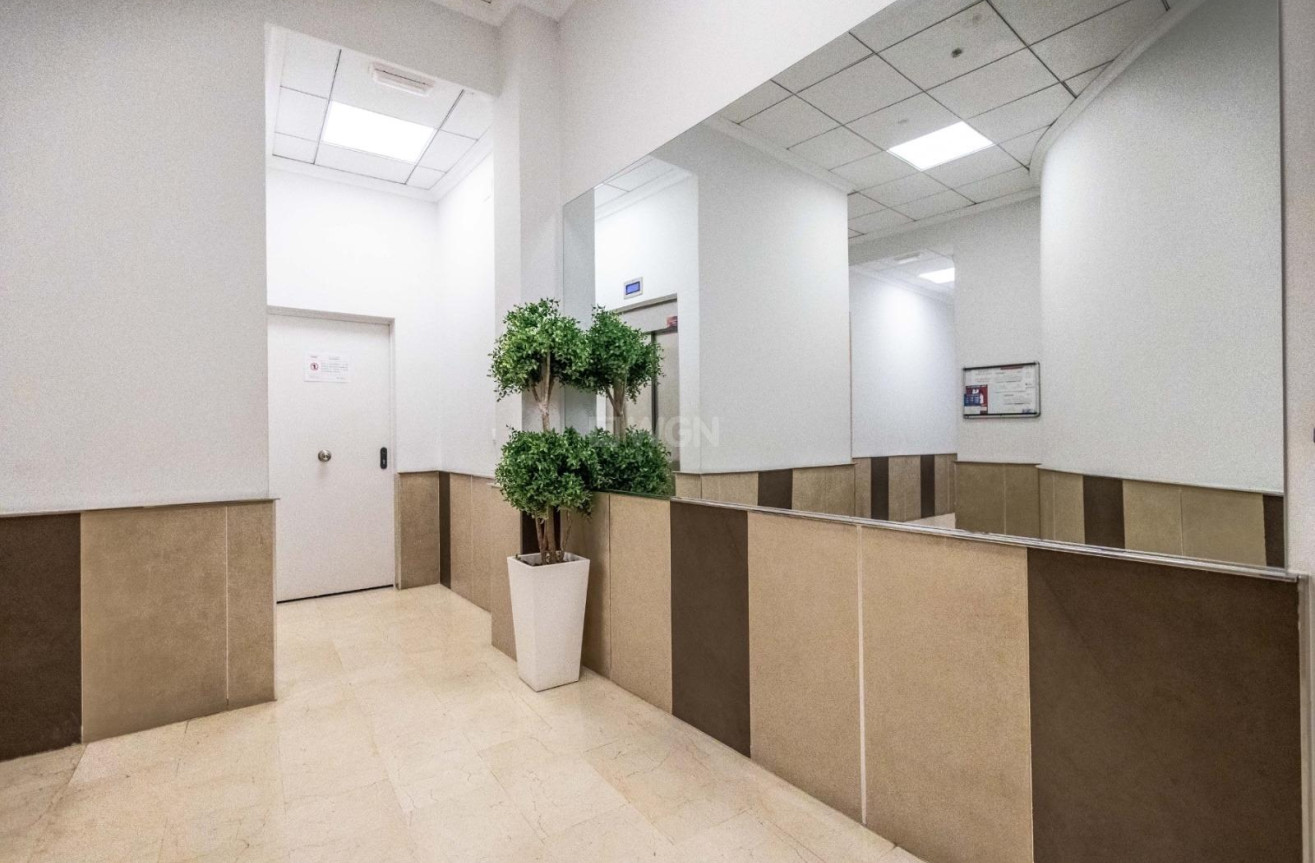 Resale - Apartment / flat - Torrevieja - Centro