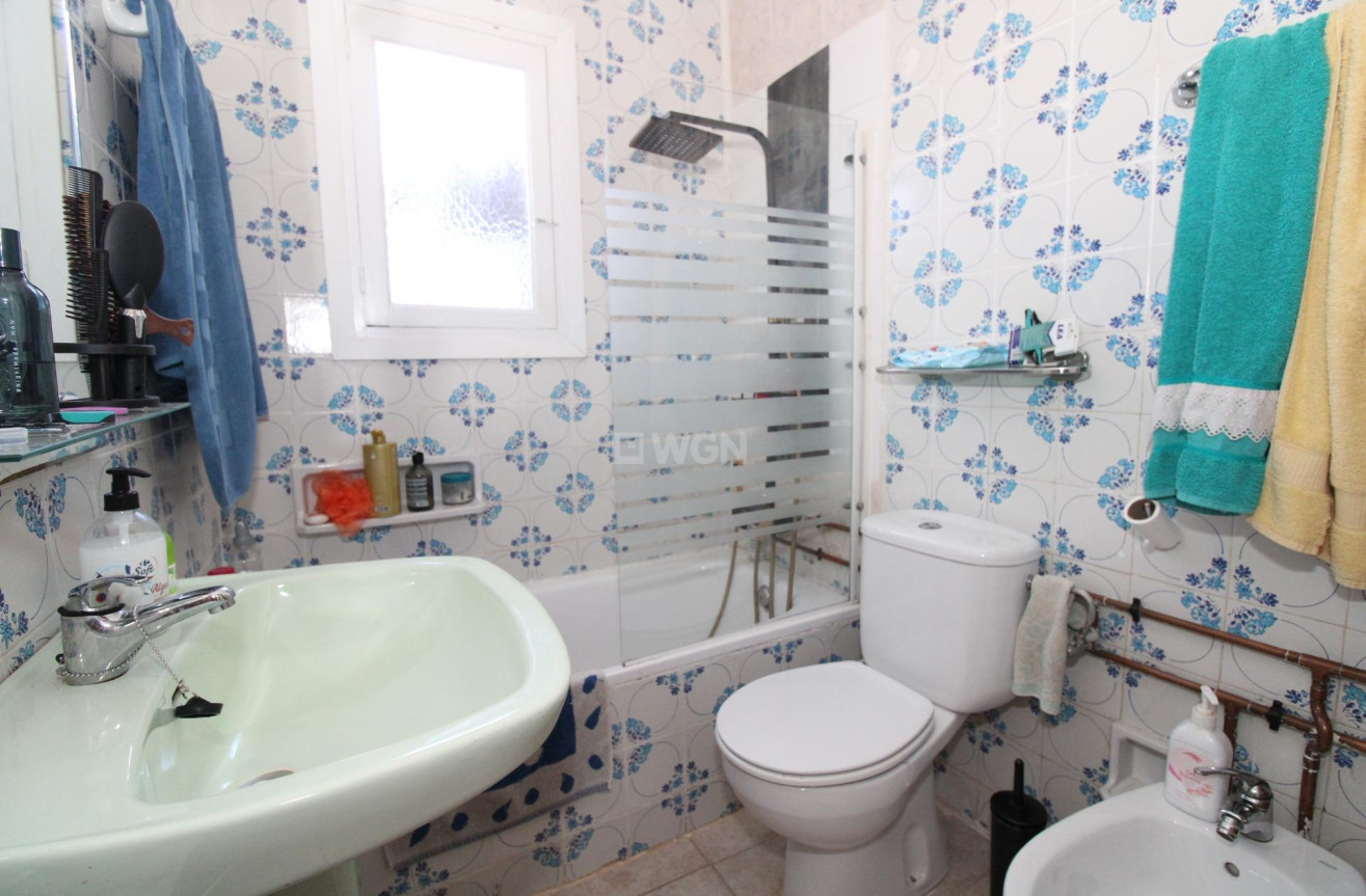 Resale - Casa con terreno - San Javier - El Mirador