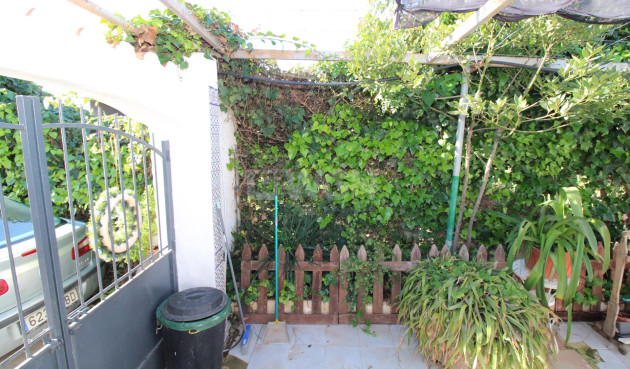 Resale - Casa con terreno - San Javier - El Mirador