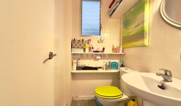 Resale - Commercial - Torrevieja - Playa De Los Naufragos