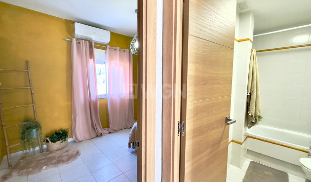 Wiederverkauf - Bungalow - Orihuela Costa - Cabo Roig