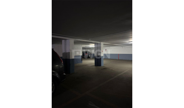 Resale - Parking - Benidorm - Costa Blanca