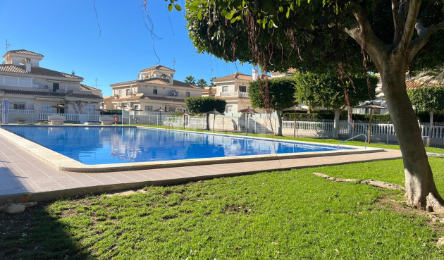 Resale - Villa - Orihuela Costa - Costa Blanca