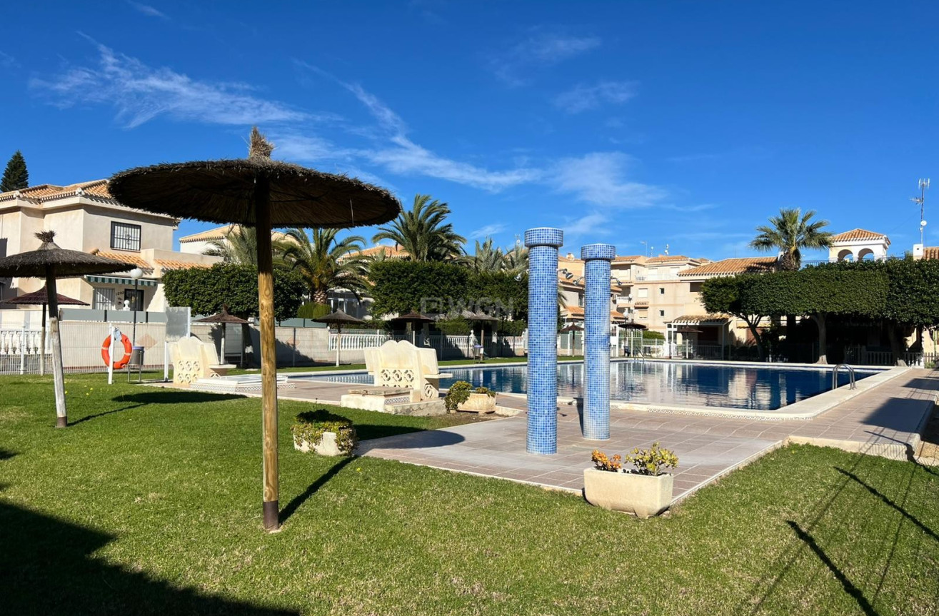 Resale - Villa - Orihuela Costa - Costa Blanca