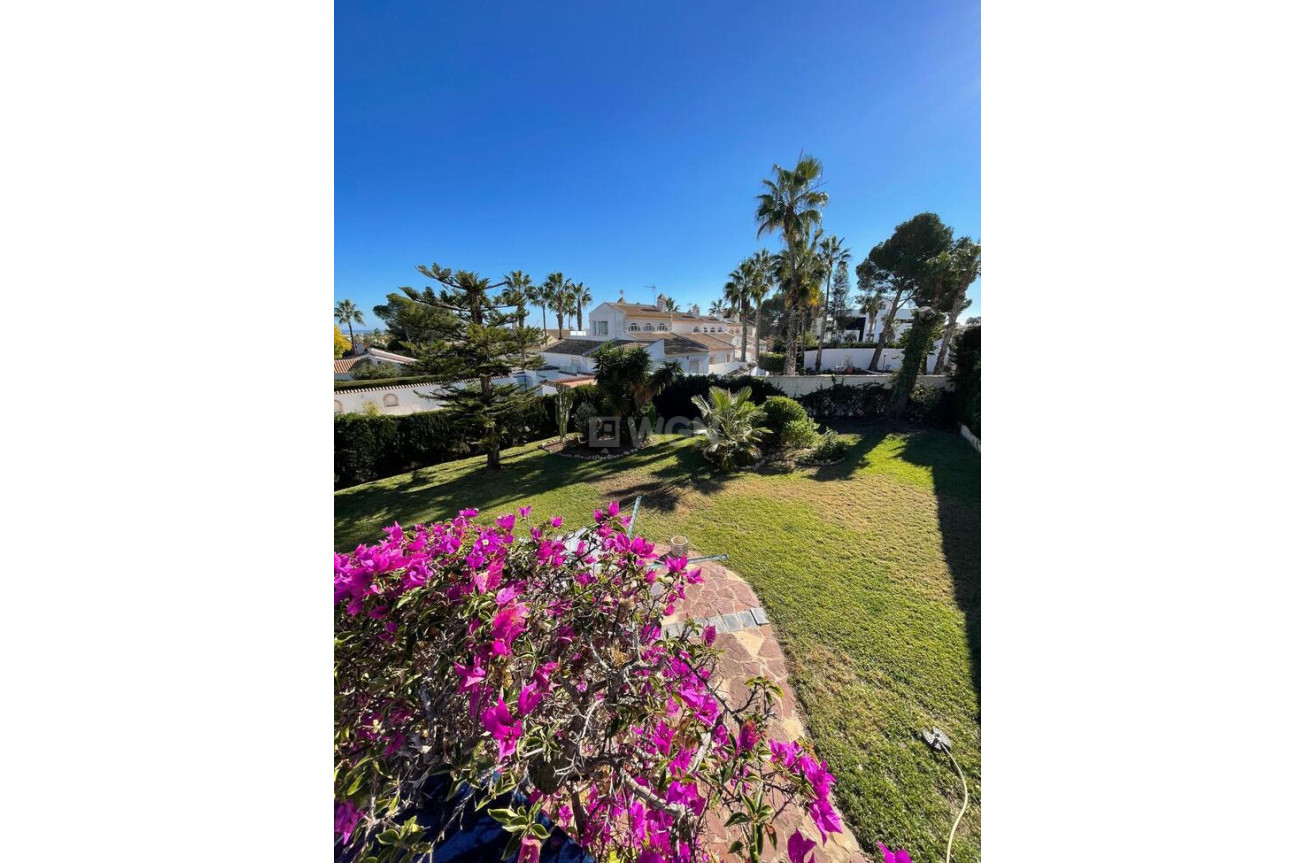 Resale - Villa - Villamartin - Costa Blanca