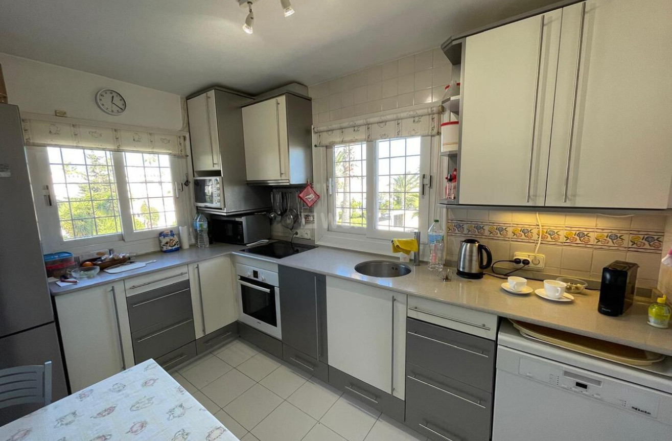 Resale - Villa - Villamartin - Costa Blanca