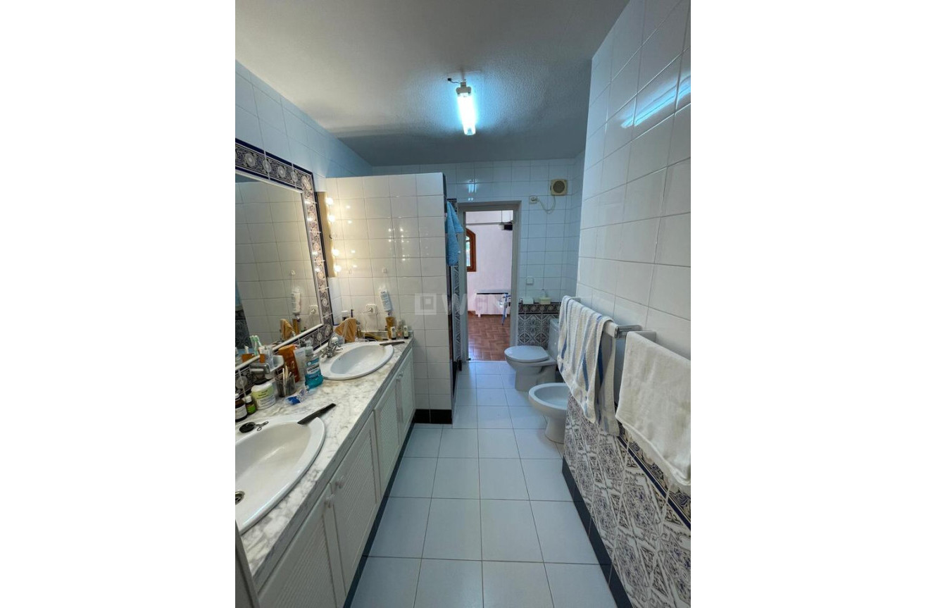 Resale - Villa - Villamartin - Costa Blanca