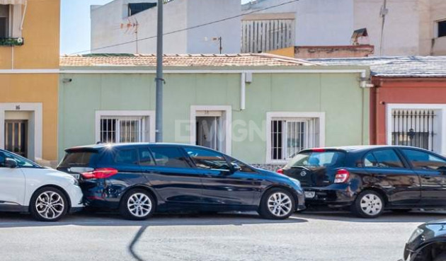 Resale - Townhouse - Alicante - San Agustin