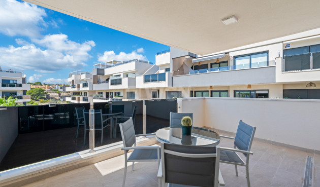 Reventa - Apartamento / piso - Villamartin - Costa Blanca