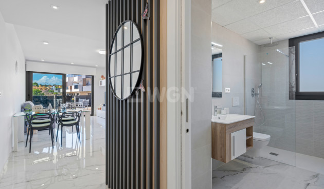 Reventa - Apartamento / piso - Villamartin - Costa Blanca