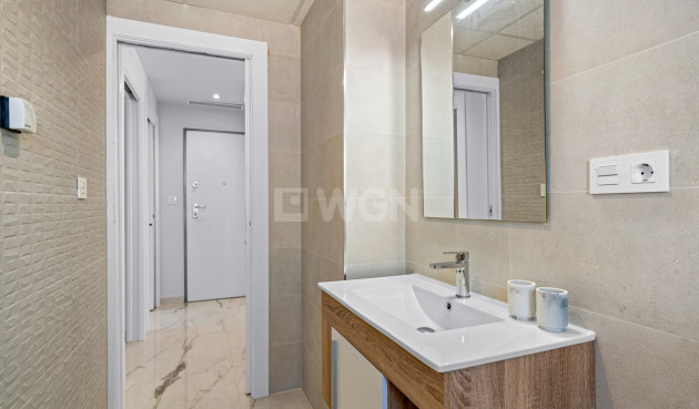 Reventa - Apartamento / piso - Villamartin - Costa Blanca