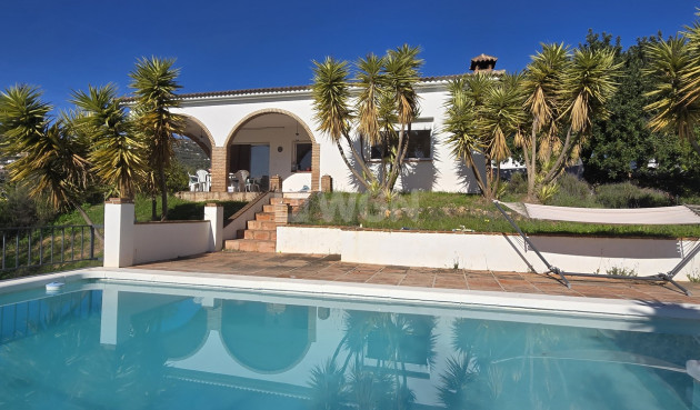 Reventa - Villa - Alcaucín - Inland