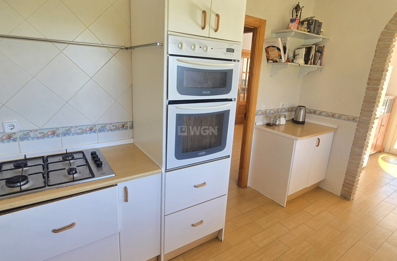 Reventa - Villa - Alcaucín - Inland