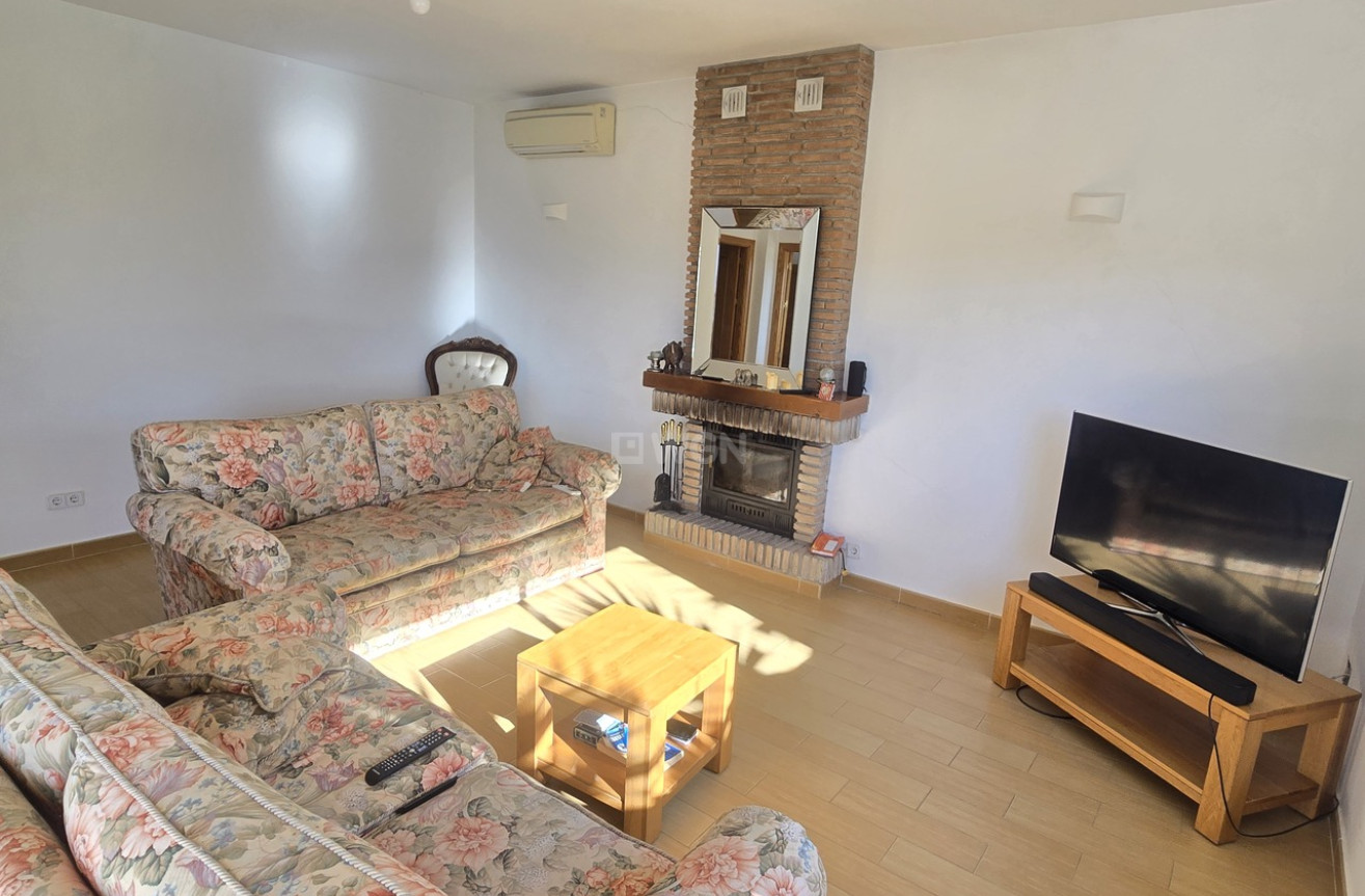 Reventa - Villa - Alcaucín - Inland