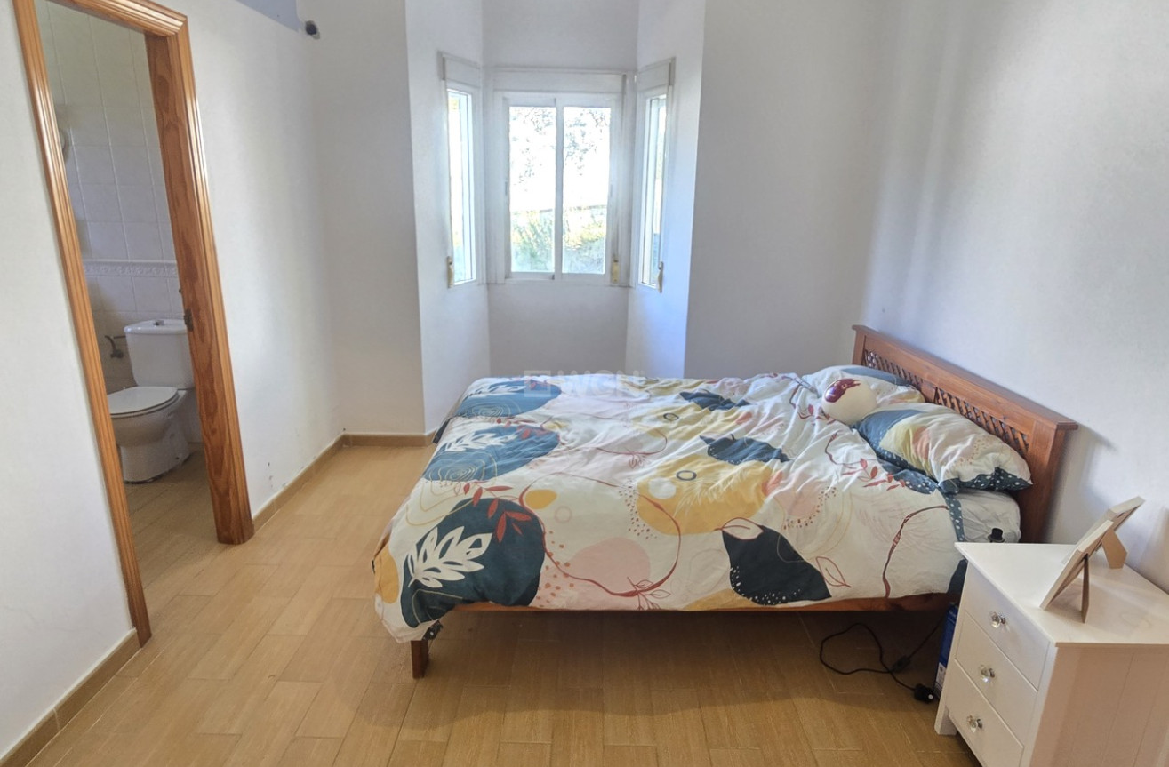 Reventa - Villa - Alcaucín - Inland