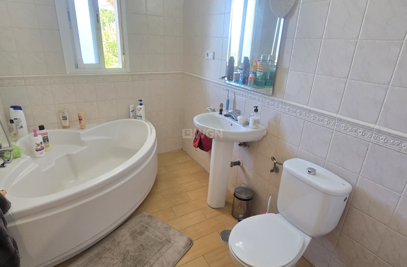 Reventa - Villa - Alcaucín - Inland