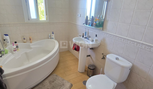 Reventa - Villa - Alcaucín - Inland