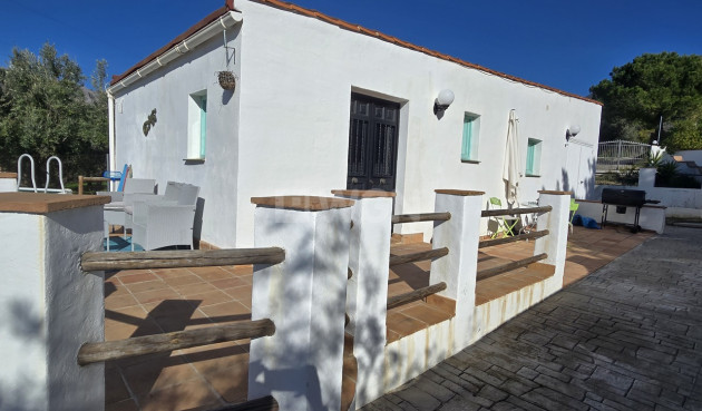 Reventa - Villa - Alcaucín - Inland