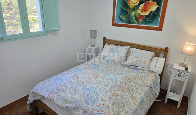 Reventa - Villa - Alcaucín - Inland