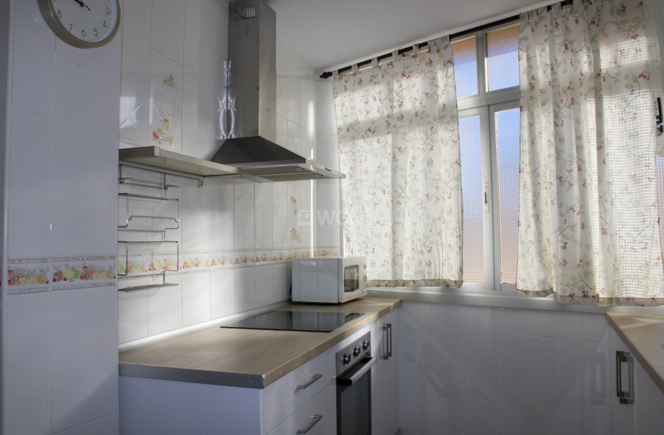 Odsprzedaż - Mieszkanie w bloku - Nerja - Costa del Sol