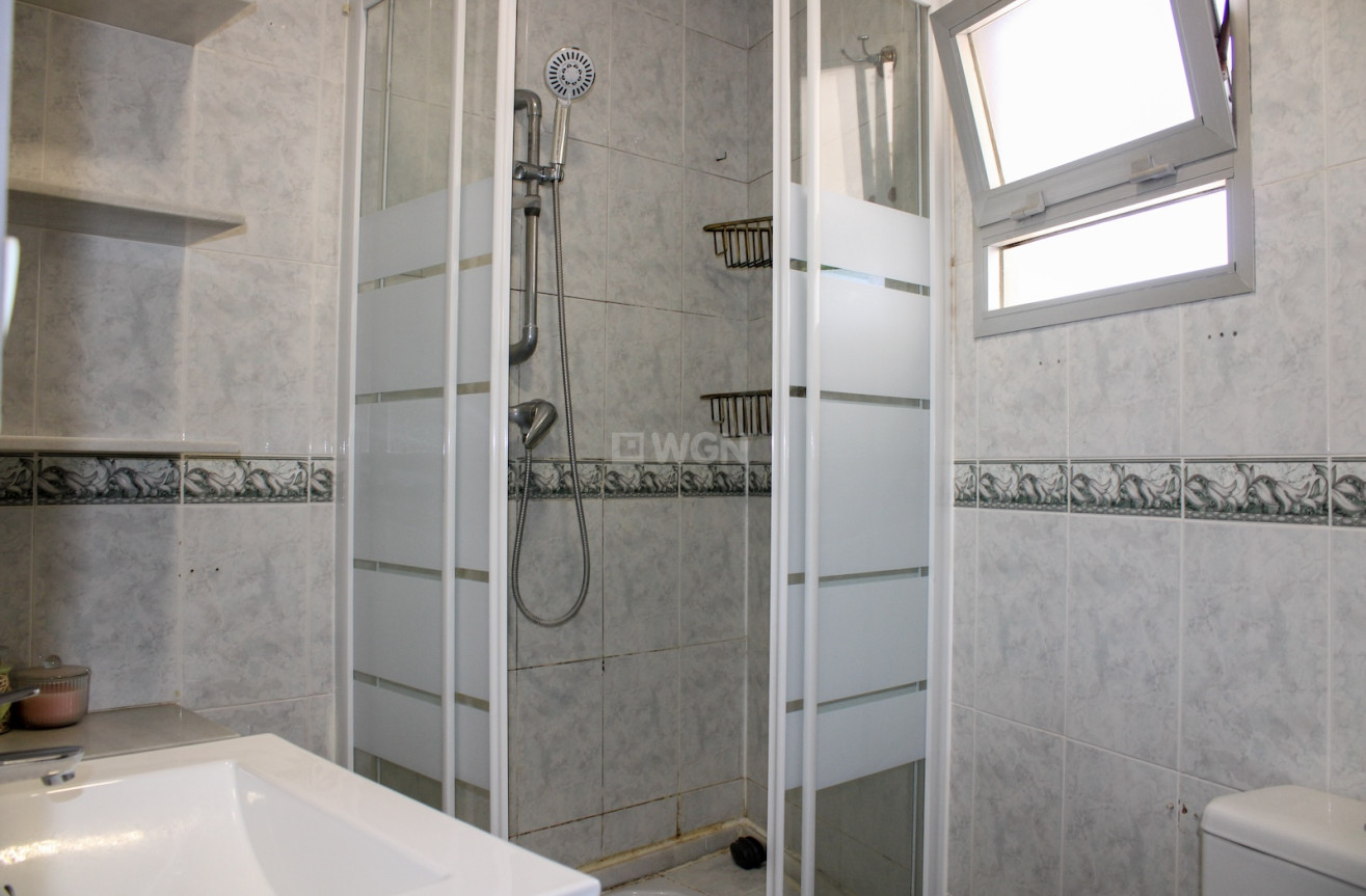 Odsprzedaż - Mieszkanie w bloku - Nerja - Costa del Sol