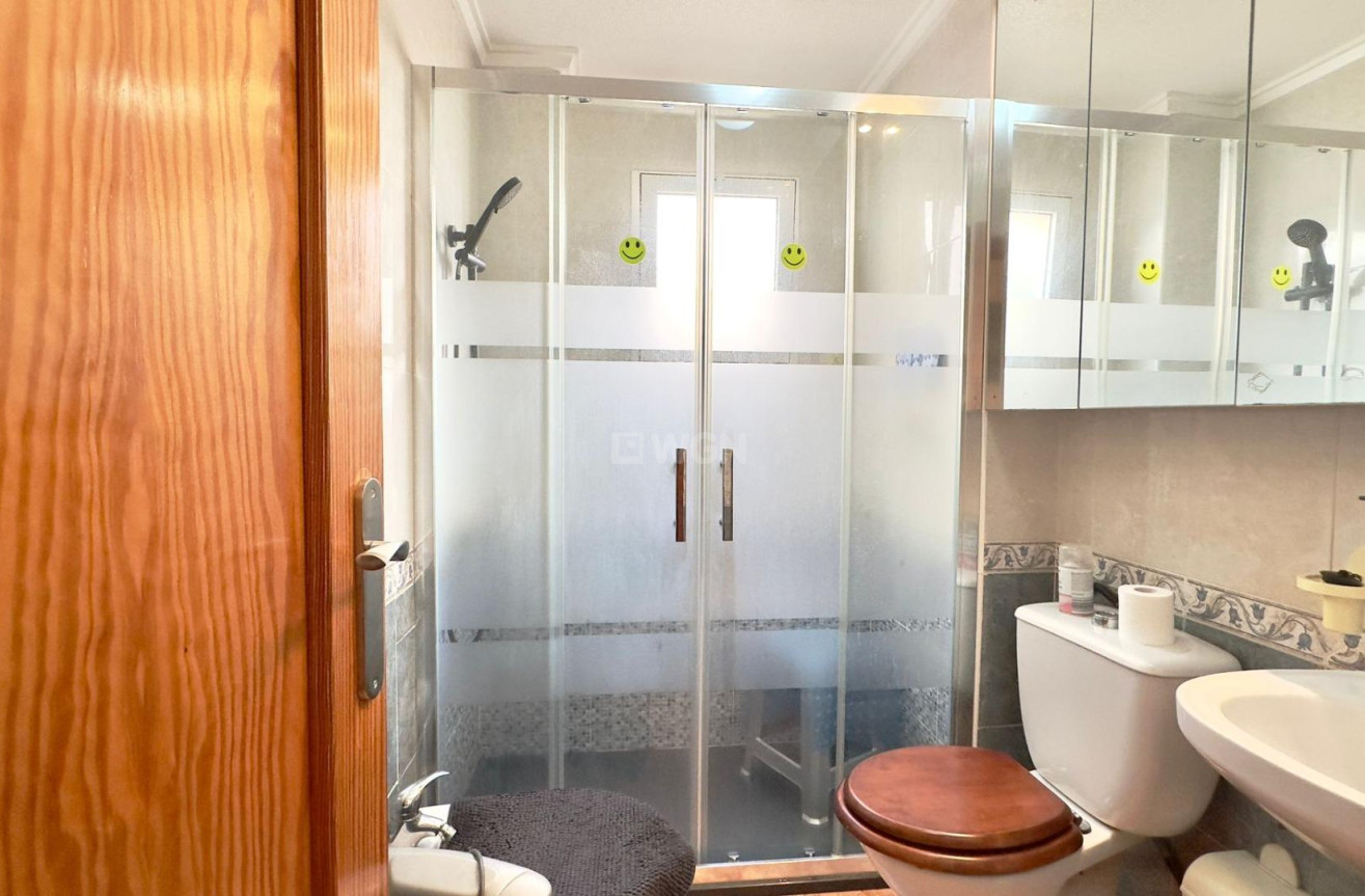 Odsprzedaż - Daszek - Torrevieja - PARQUE DE LAS NACIONES