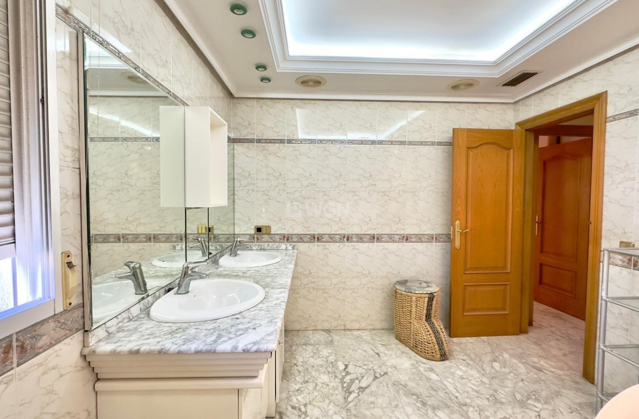 Reventa - Ático - Torrevieja - Centro