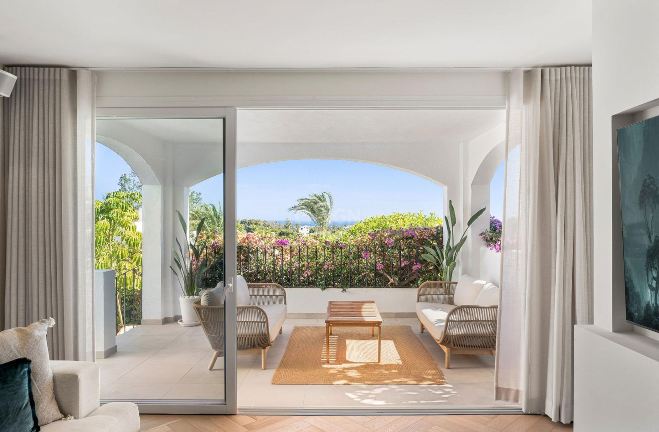 Odsprzedaż - Kamienica - Marbella - Milla De Oro