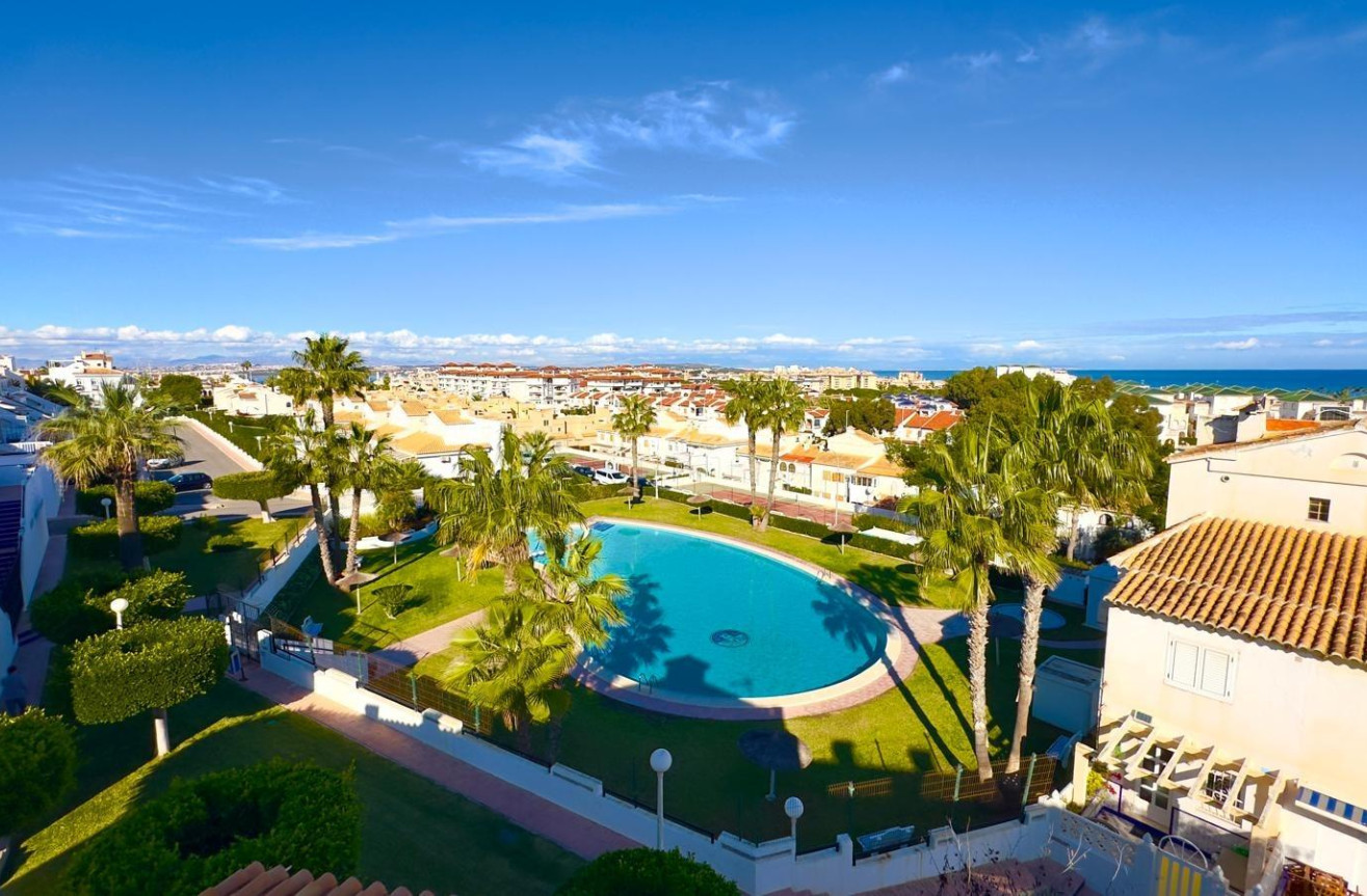 Odsprzedaż - Kamienica - Torrevieja - La Mata