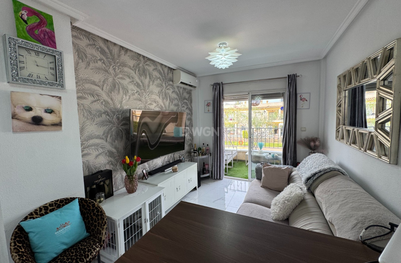 Odsprzedaż - Mieszkanie w bloku - Orihuela Costa - Costa Blanca