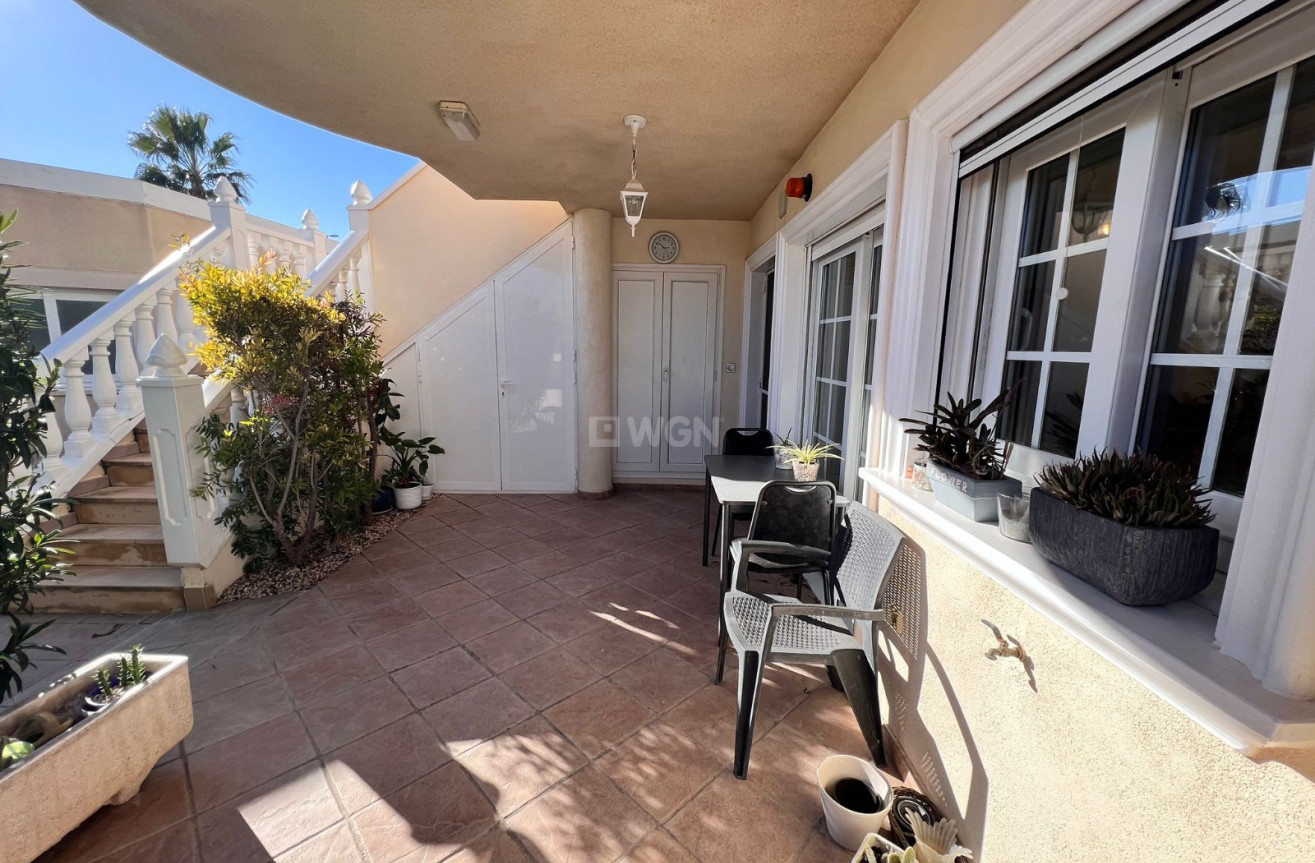 Odsprzedaż - Mieszkanie w bloku - Guardamar del Segura - Costa Blanca