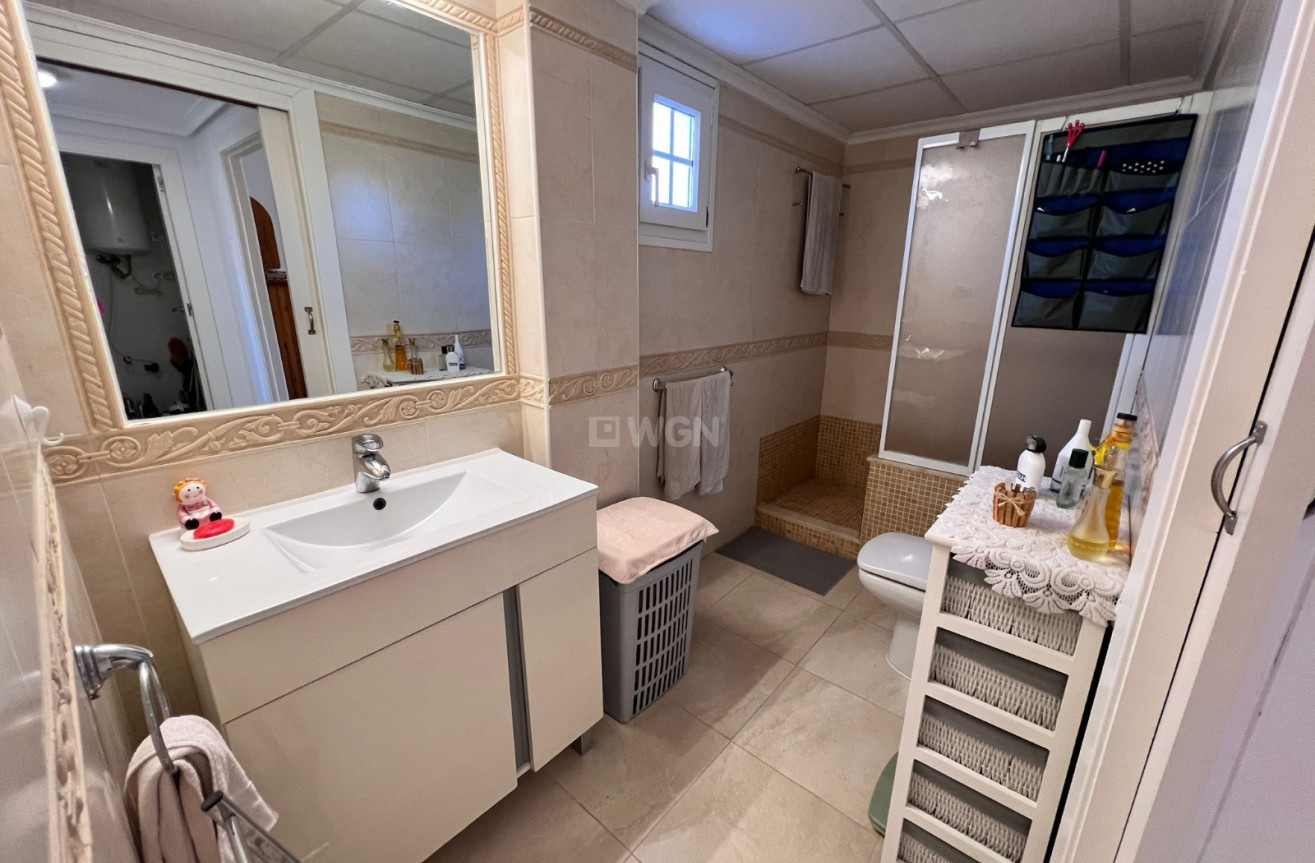 Odsprzedaż - Mieszkanie w bloku - Guardamar del Segura - Costa Blanca