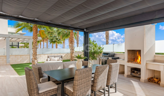 Odsprzedaż - Villa - Cabo Roig - Costa Blanca