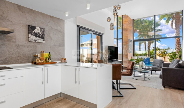 Odsprzedaż - Villa - Cabo Roig - Costa Blanca