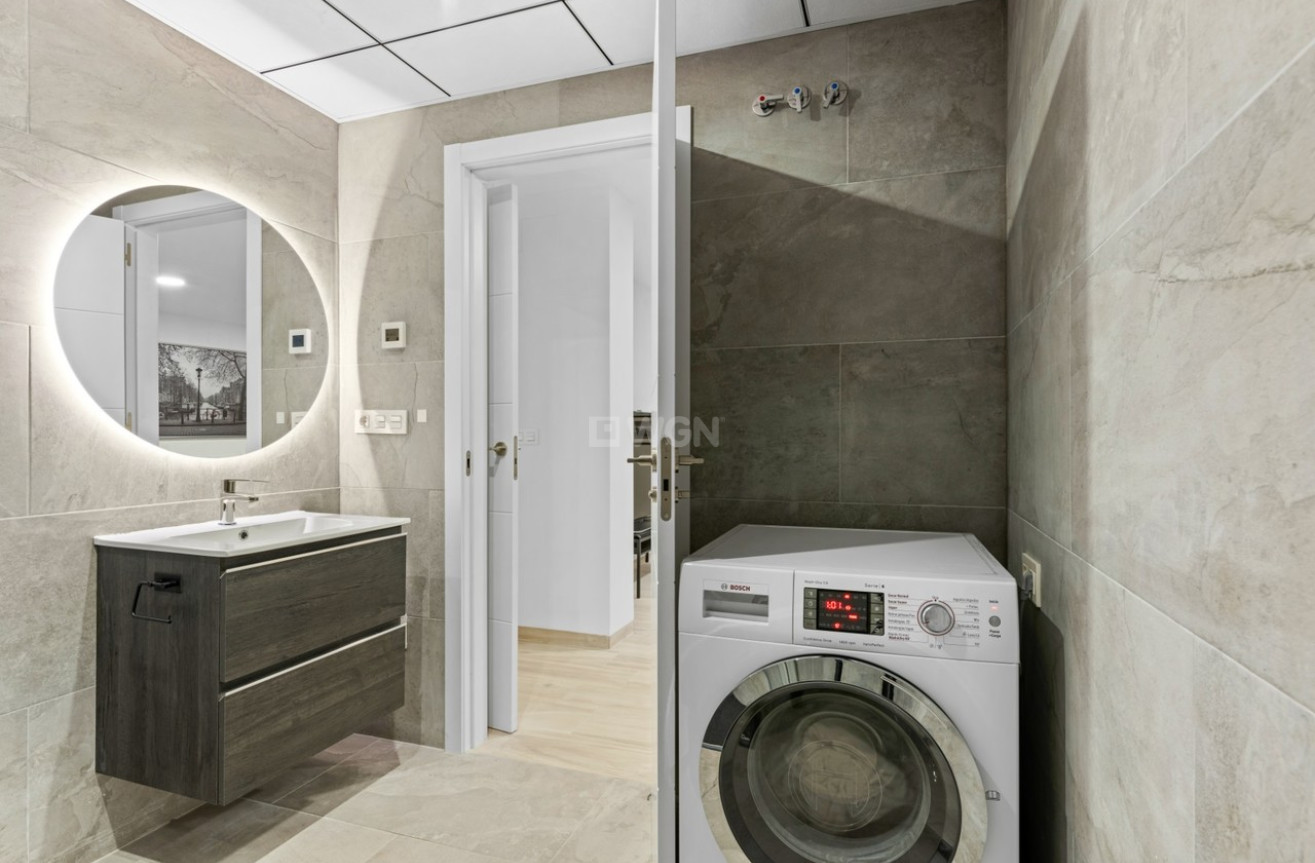 Odsprzedaż - Villa - Cabo Roig - Costa Blanca