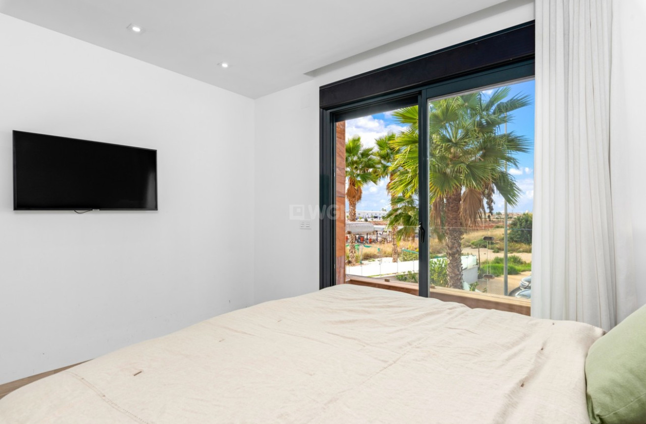 Odsprzedaż - Villa - Cabo Roig - Costa Blanca