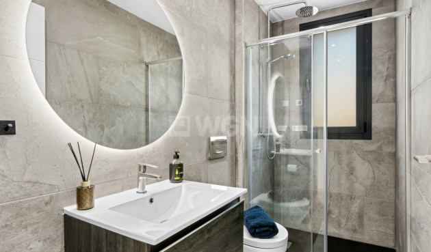 Odsprzedaż - Villa - Cabo Roig - Costa Blanca